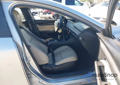 2020 Mazda Mazda3 Select Package из США, поврежденный, VIN JM1BPACL8L1170363